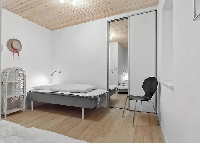 12236-1-sjaellands-odde-vestre-havnevej-24-st Appartement *