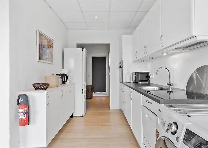 12236-1-sjaellands-odde-vestre-havnevej-24-st Appartement *